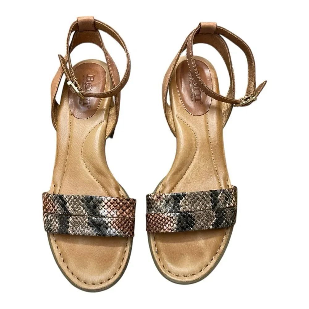 Born Leather Tan and Brown Heel Sandals Open Toe Sz 7 Classic Snake Print